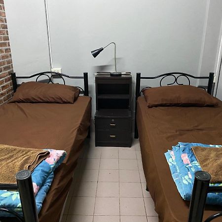 Norch'S Hostel Bangkok Esterno foto