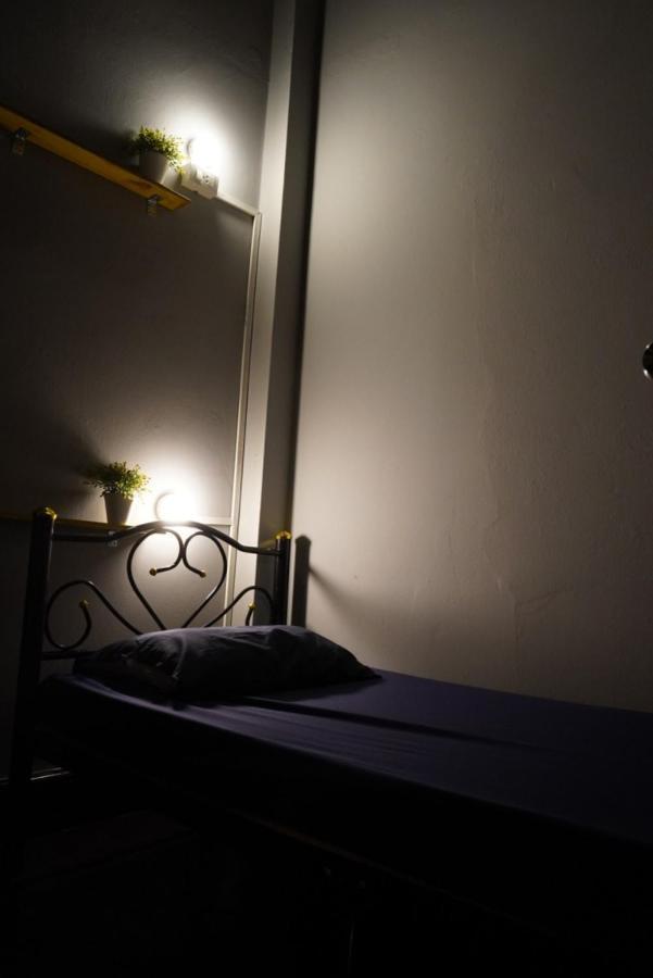 Norch'S Hostel Bangkok Esterno foto